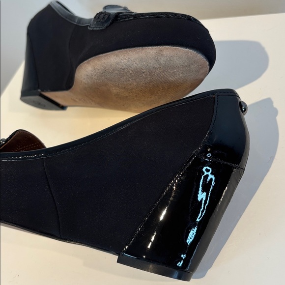 Women's Donald J Pliner NENY Sleek Wedge Pump Black Leather Shoes SZ US 8M - Picture 11 of 13